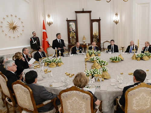 “Köklü Bir Maziyi ve Müşterek Değerleri Paylaştığımız Fransa ile İlişkilerimizi Derinleştirme İrademiz Tamdır”